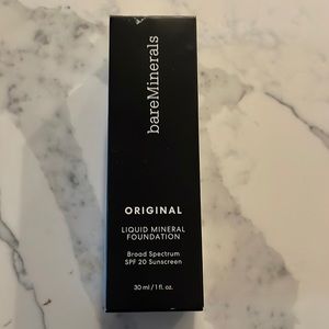 BareMinerals Liquid Mineral Foundation